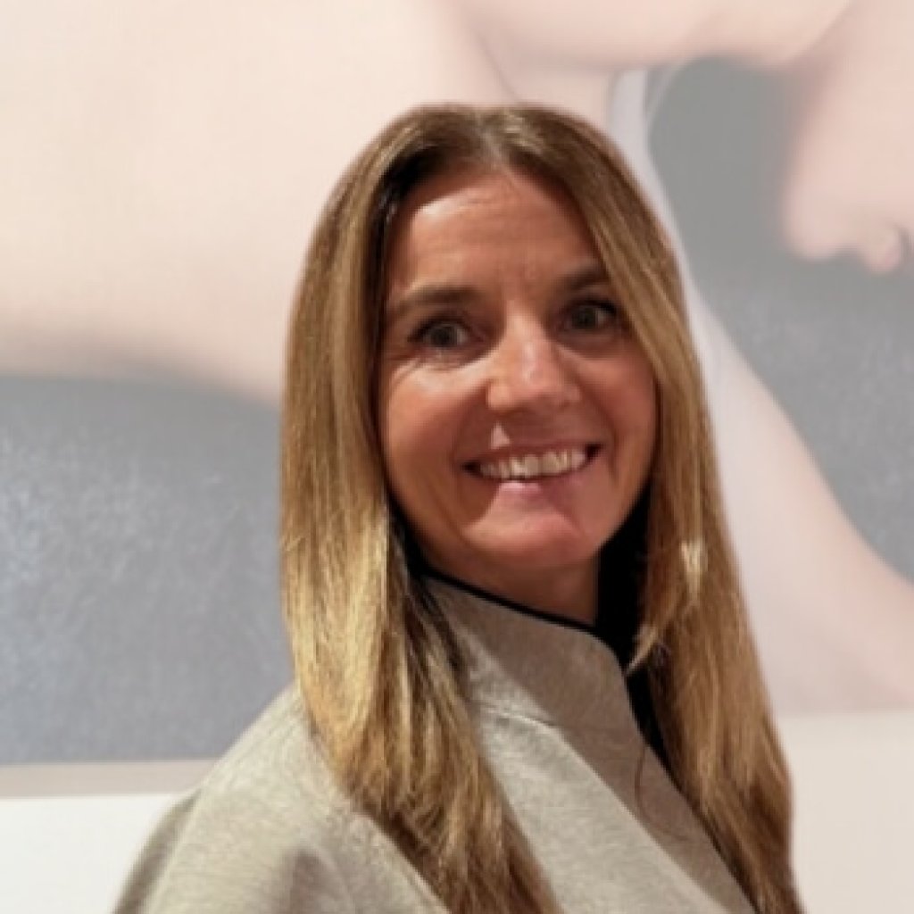 esteticista Isabel Gómez estética Alai Eibar Técnica especialista en estética avanzada y terapias naturales
